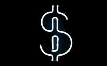 Management Incentive Plans from an Evidence-based Management Point of View: Controversies and Innovations